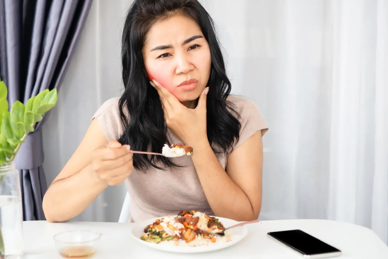 Managing Toothache Through Diet